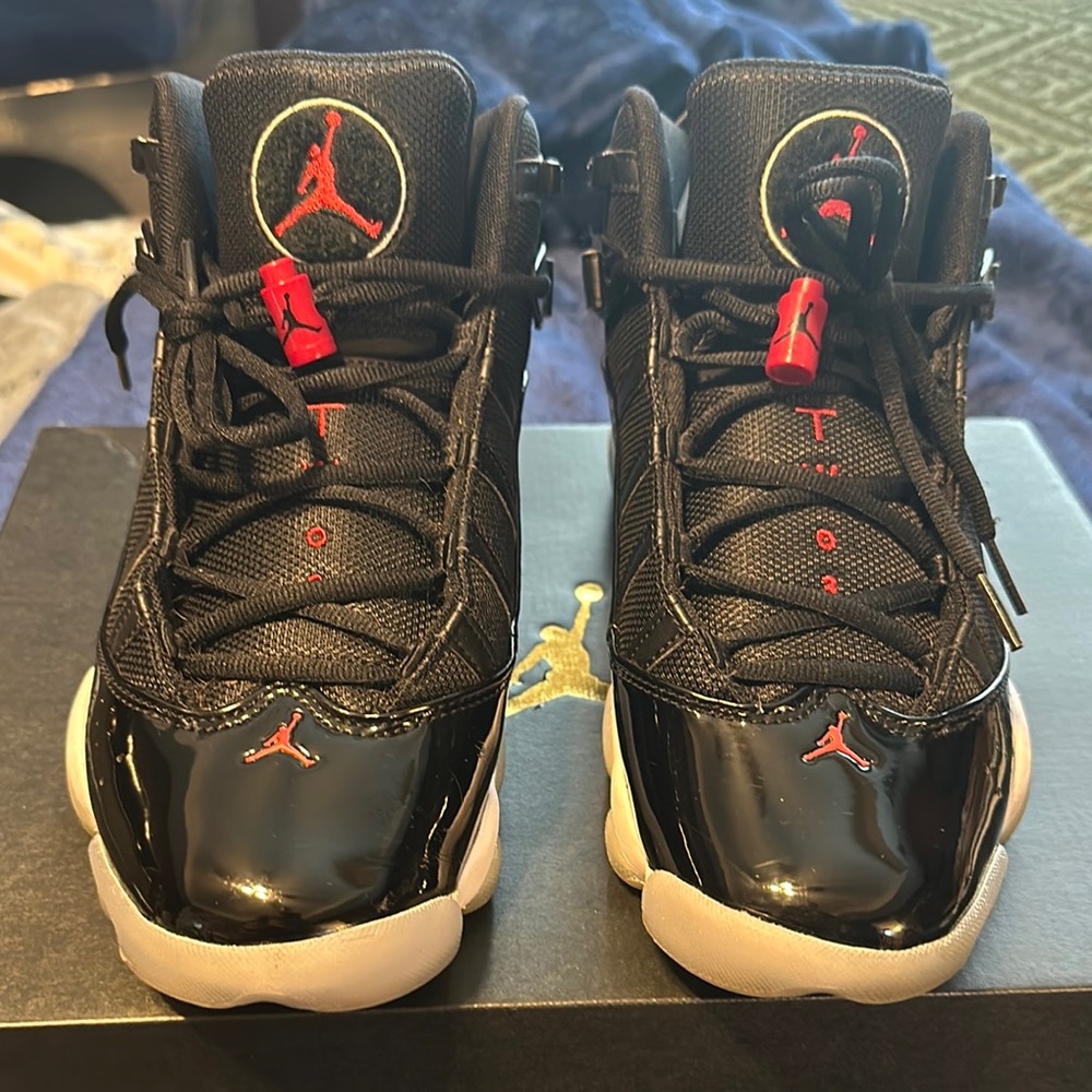 Jordan Black Basketball Shoes